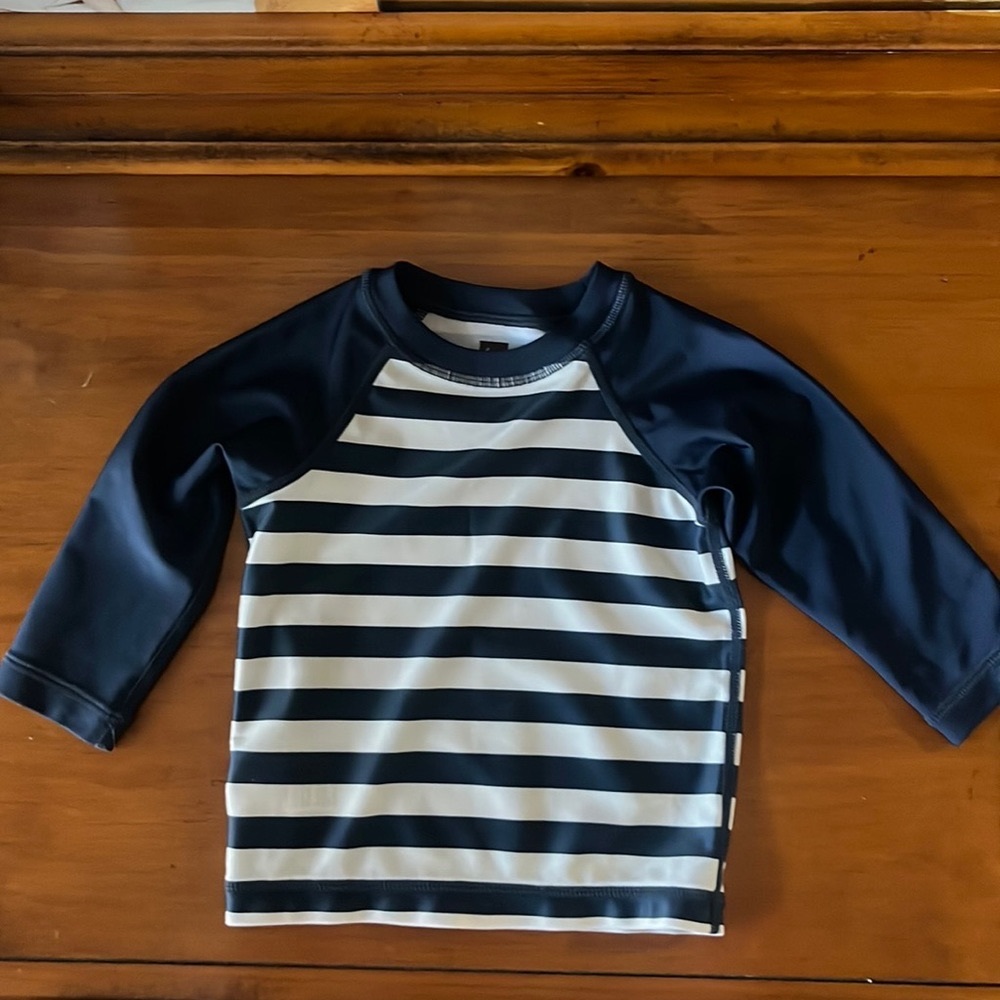 Tea Collection Swim Shirt NWOT